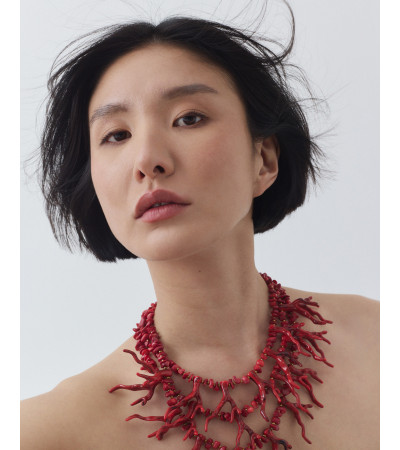 Collar de Tres Cadenas con Piedras Efecto Coral | MULAYA