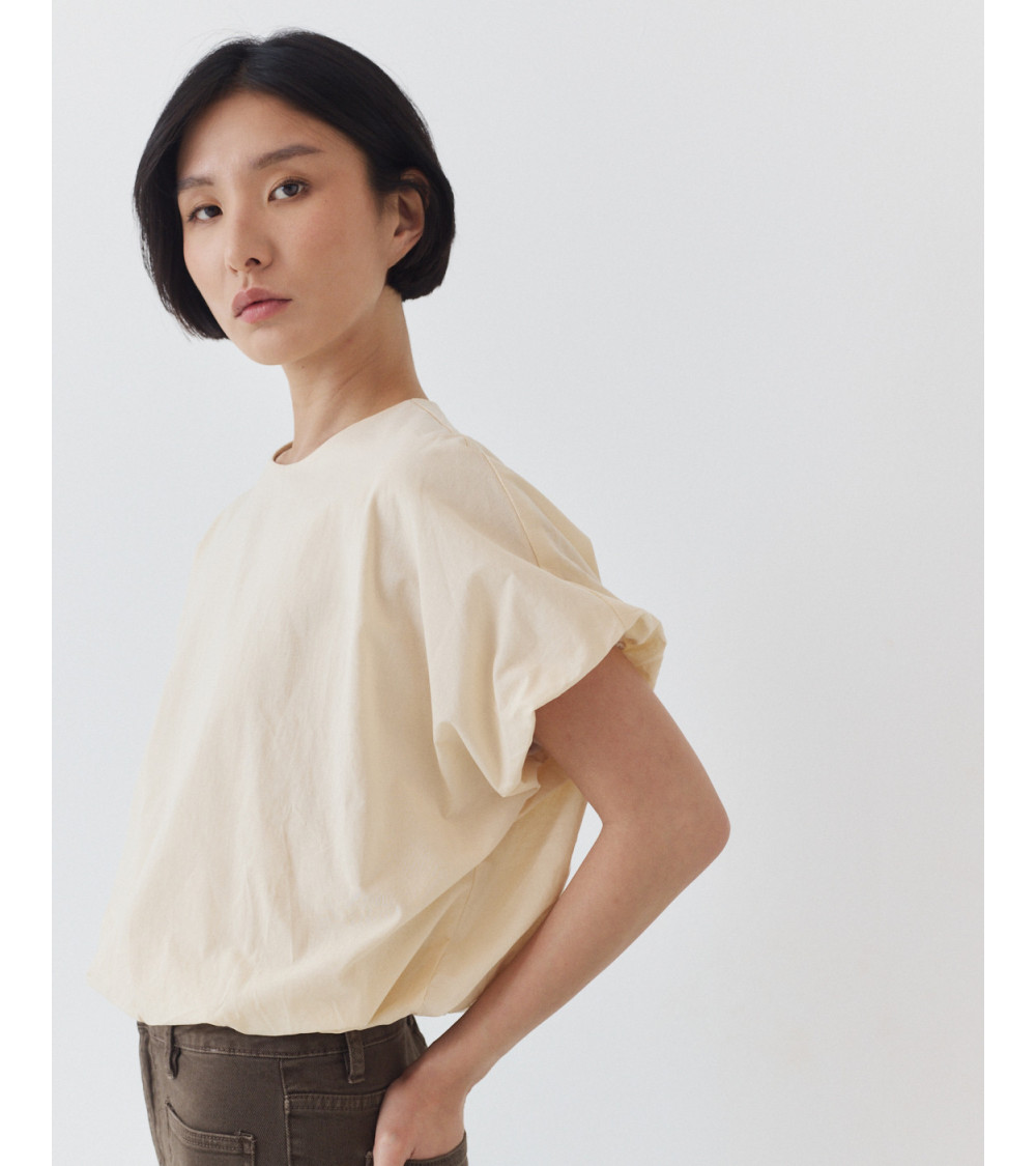 BLUSA EFECTO GLOBO CON BAJO ELÁSTICO | MULAYA