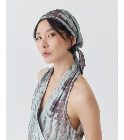 PAÑUELO TRIANGULAR ESTAMPADO MULTIPOSICIÓN | MULAYA