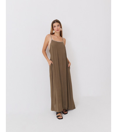 VESTIDO LARGO DE TIRANTES CON CANUTILLOS BRILLANTES | MULAYA
