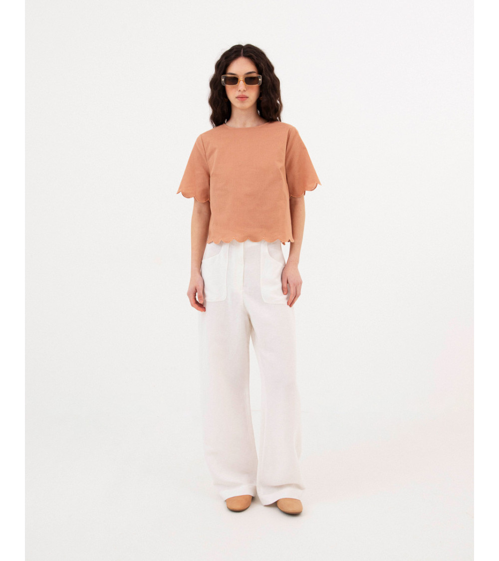 BLUSA CON ACABADOS EN ONDAS | MULAYA