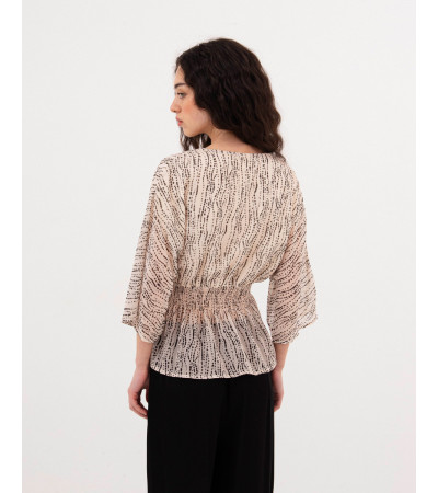 BLUSA ESTAMPADA CON FRUNCES Y VOLANTE | MULAYA