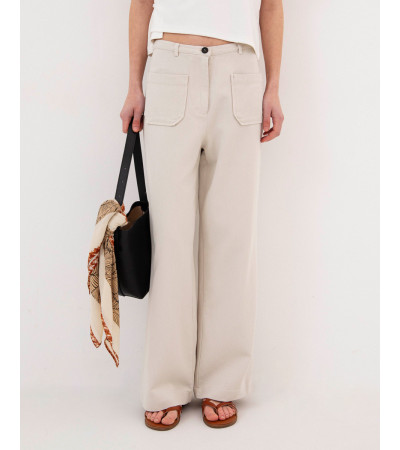 PANTALÓN WIDE LEG CON BOLSILLOS DE PARCHE | MULAYA