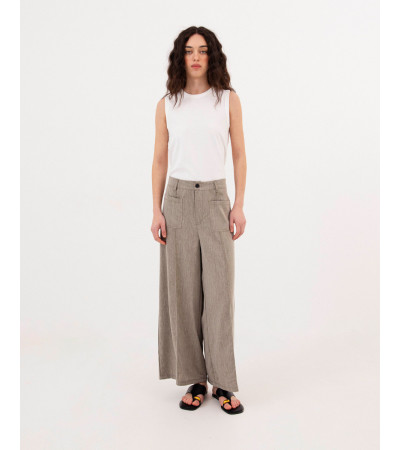 PANTALÓN CON BOLSILLOS PARCHE Y LINO | MULAYA