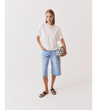 CAMISETA BOXY APLIQUES METÁLICOS | MULAYA