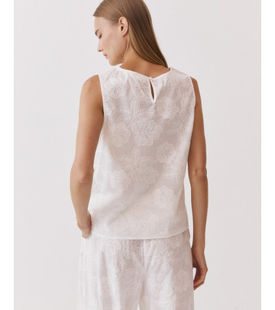 TOP DE ALGODÓN CON BORDADO FLORAL | MULAYA