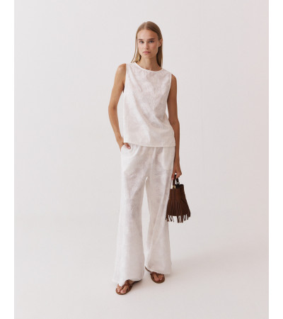 PANTALÓN WIDE LEG CON BORDADO FLORAL | MULAYA