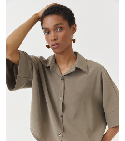 CAMISA CROP SOLAPA MANGA FRANCESA BOTONES | MULAYA