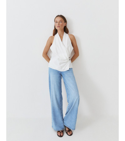 TOP ESCOTE CRUZADO BROCHE LATERAL MANGA SISA | MULAYA