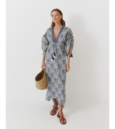 VESTIDO LARGO FLORAL ESCOTE V MANGA KIMONO BORLAS | MULAYA