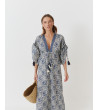 VESTIDO LARGO FLORAL ESCOTE V MANGA KIMONO BORLAS | MULAYA