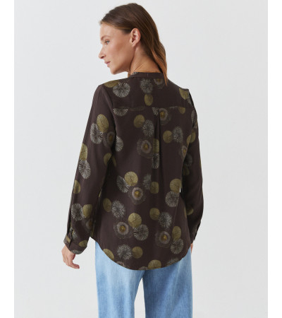 BLUSA ESTAMPADA CUELLO REDONDO ESCOTE V BOTONES | MULAYA