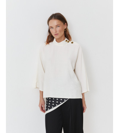 BLUSA CUELLO MAO BOTONES MANGA MURCIÉLAGO | MULAYA