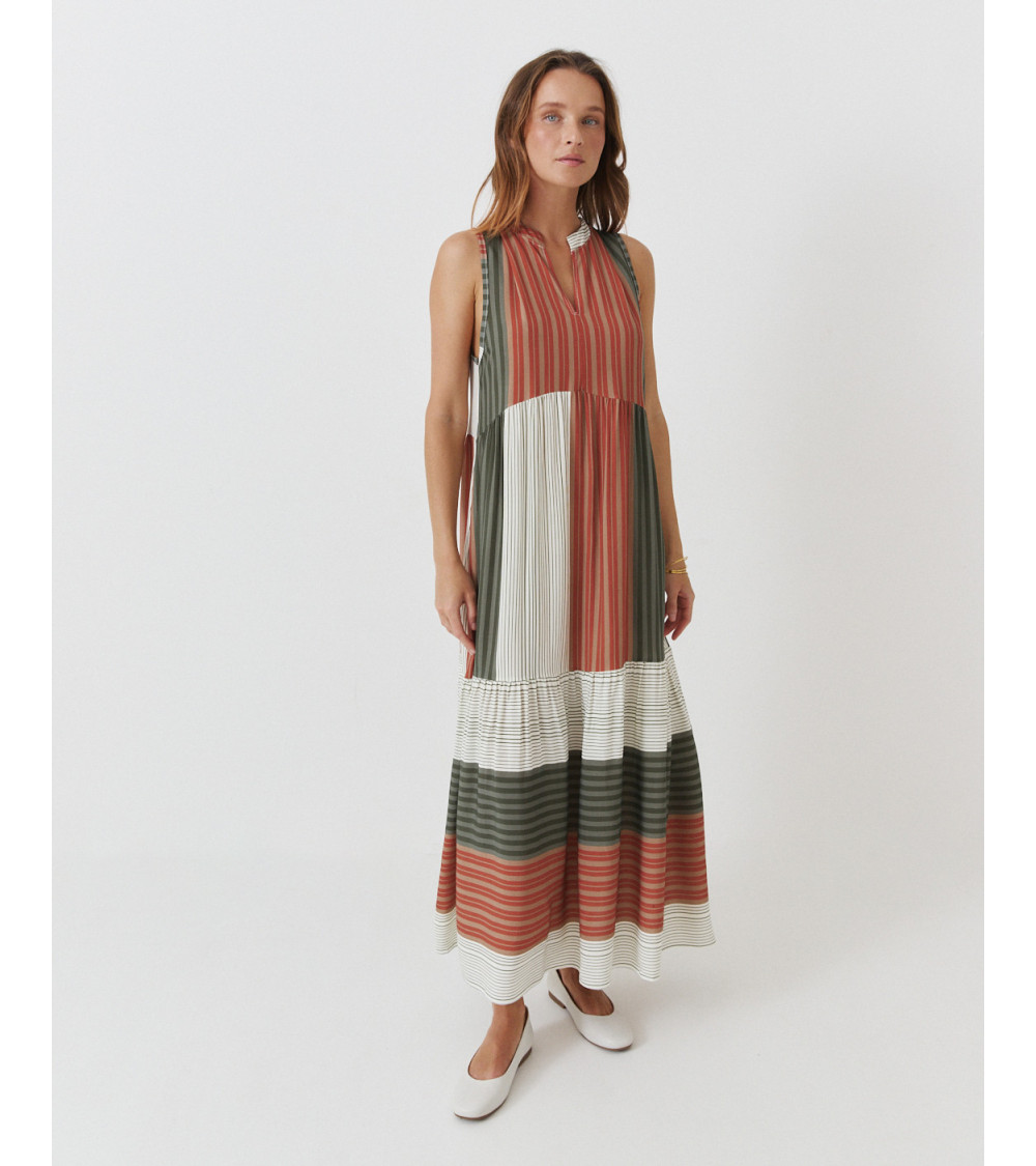 VESTIDO LARGO RAYAS VOLANTE