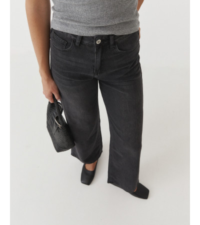 Jeans Straight Leg de Tiro Alto para mujer | MULAYA