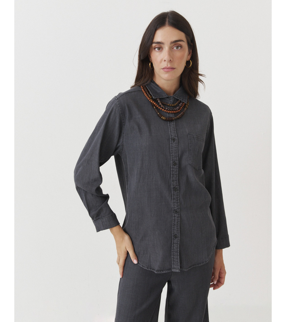 CAMISA DENIM LIGERO SOLAPA BOLSILLO MANGA LARGA | MULAYA