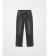 JEANS STRAIGHT CON TACHUELAS