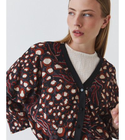 CHAQUETA FLUIDA ESTAMPADA | MULAYA