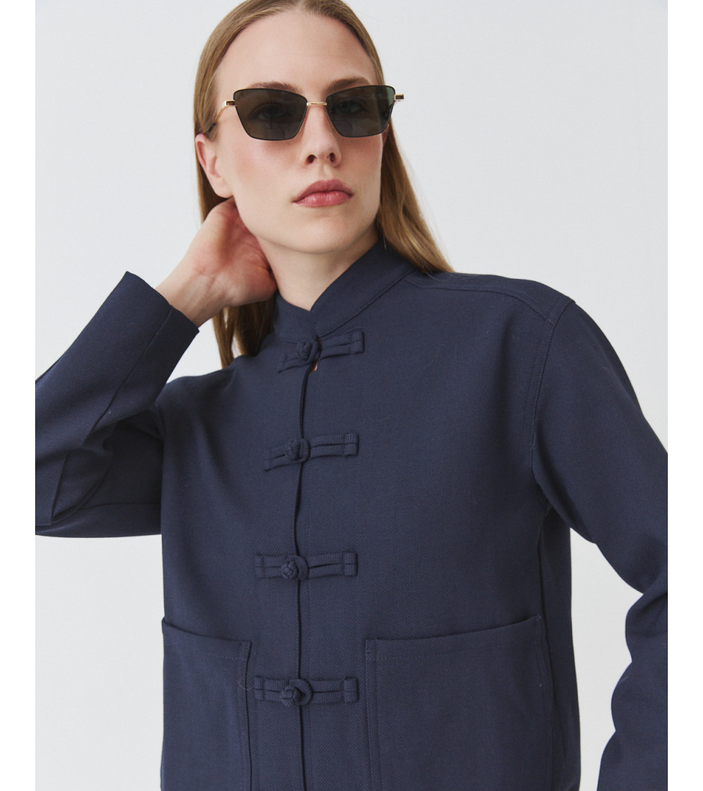 CHAQUETA ESTILO CHINO