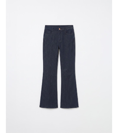 JEANS FLARE COSTURA
