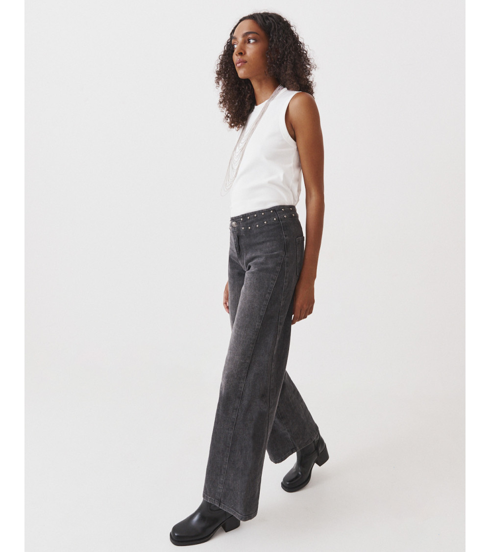 JEANS WIDE LEG TACHUELAS | MULAYA