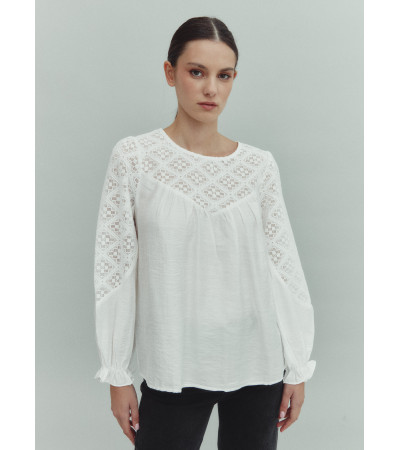 BLUSA DETALLE CROCHÉ | MULAYA