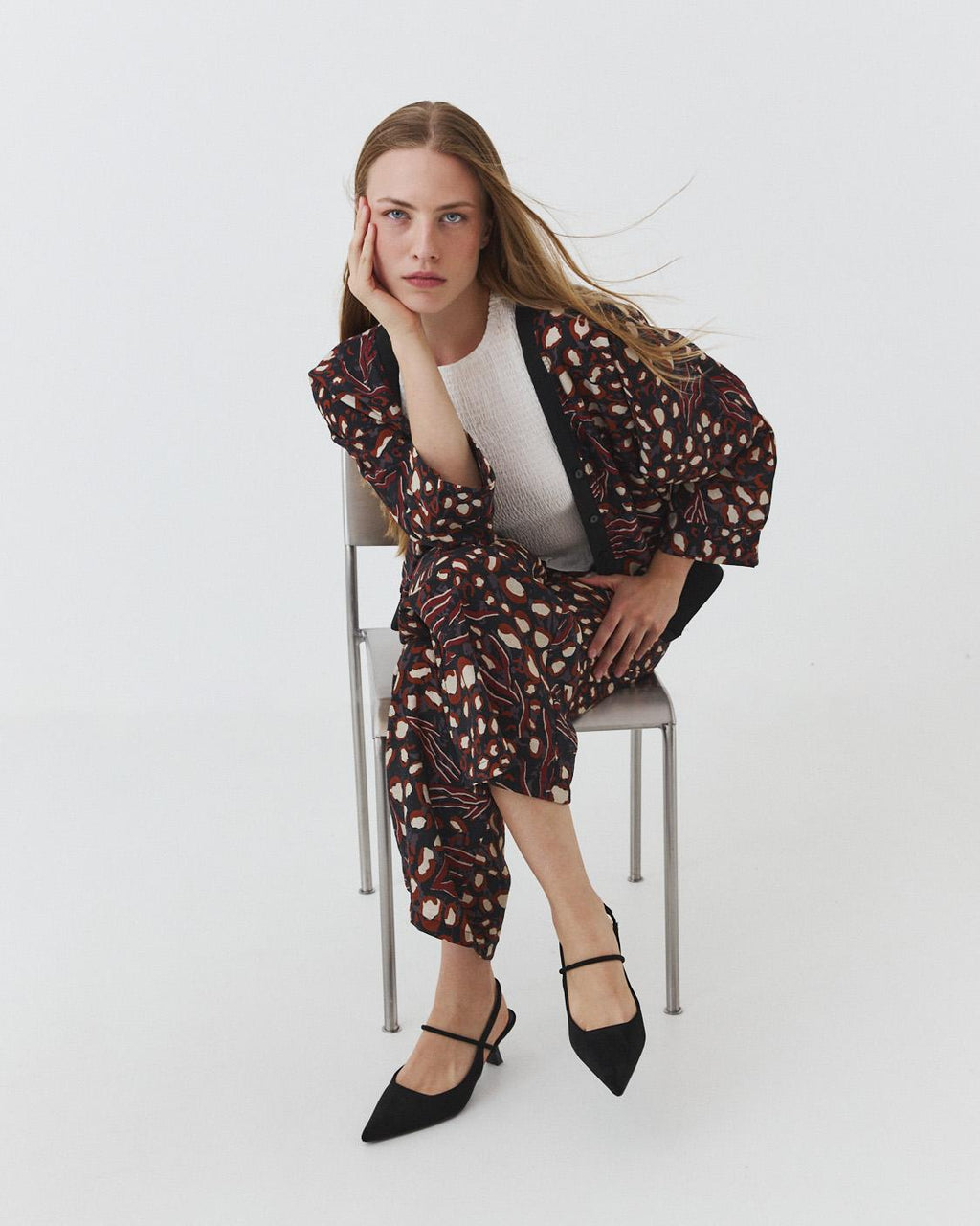 PRINTED FLOWY JACKET