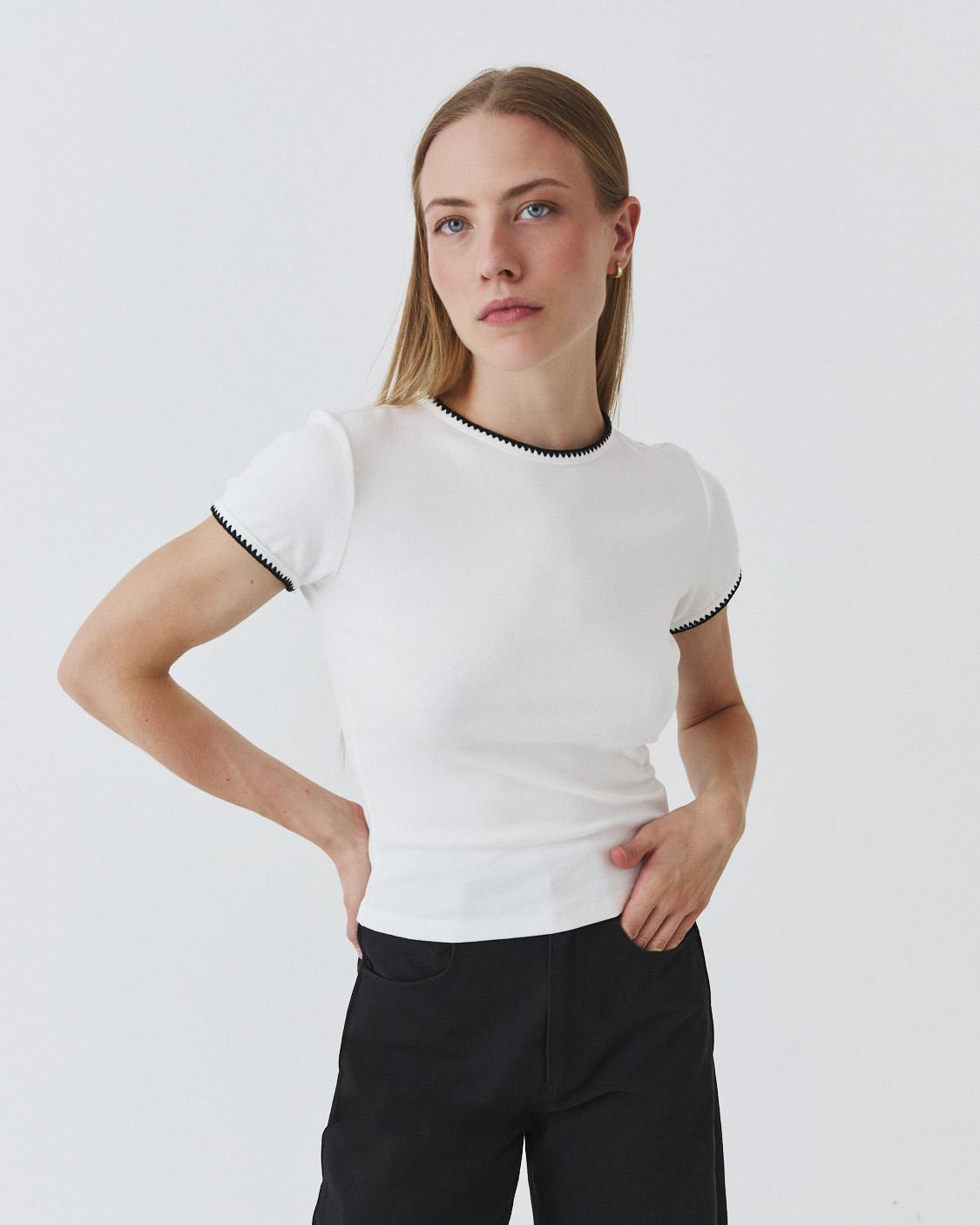 CAMISETA CONTRASTE