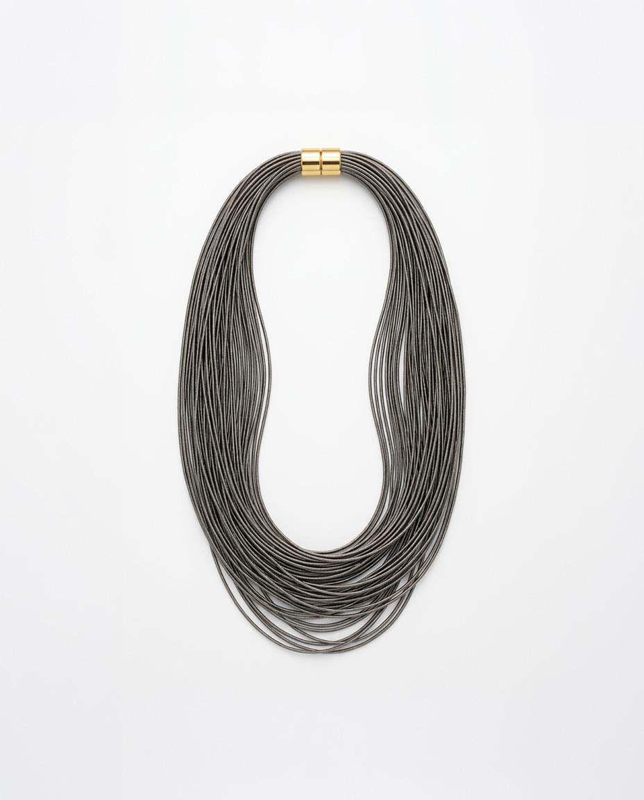 COLLAR LARGO ELÁSTICO MÚLTIPLE