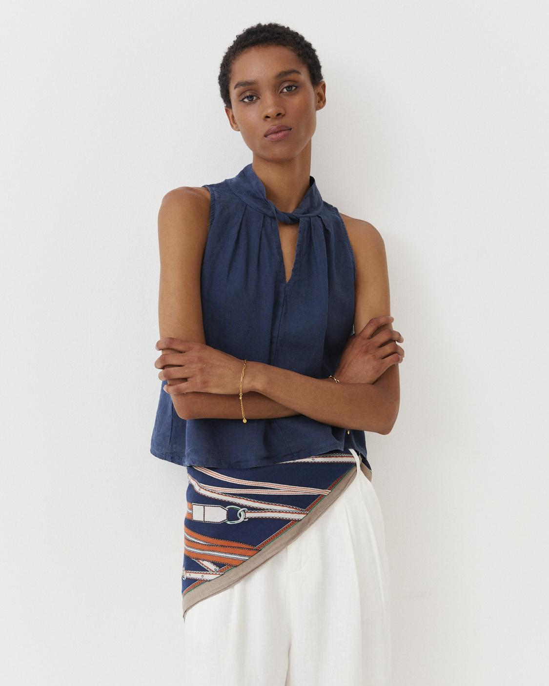 TOP LINO PLIEGUES ESCOTE V