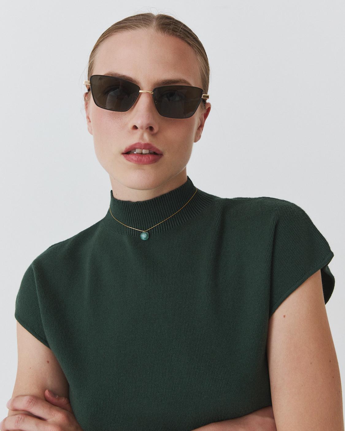 BASIC JAPANESE SLEEVE TOP