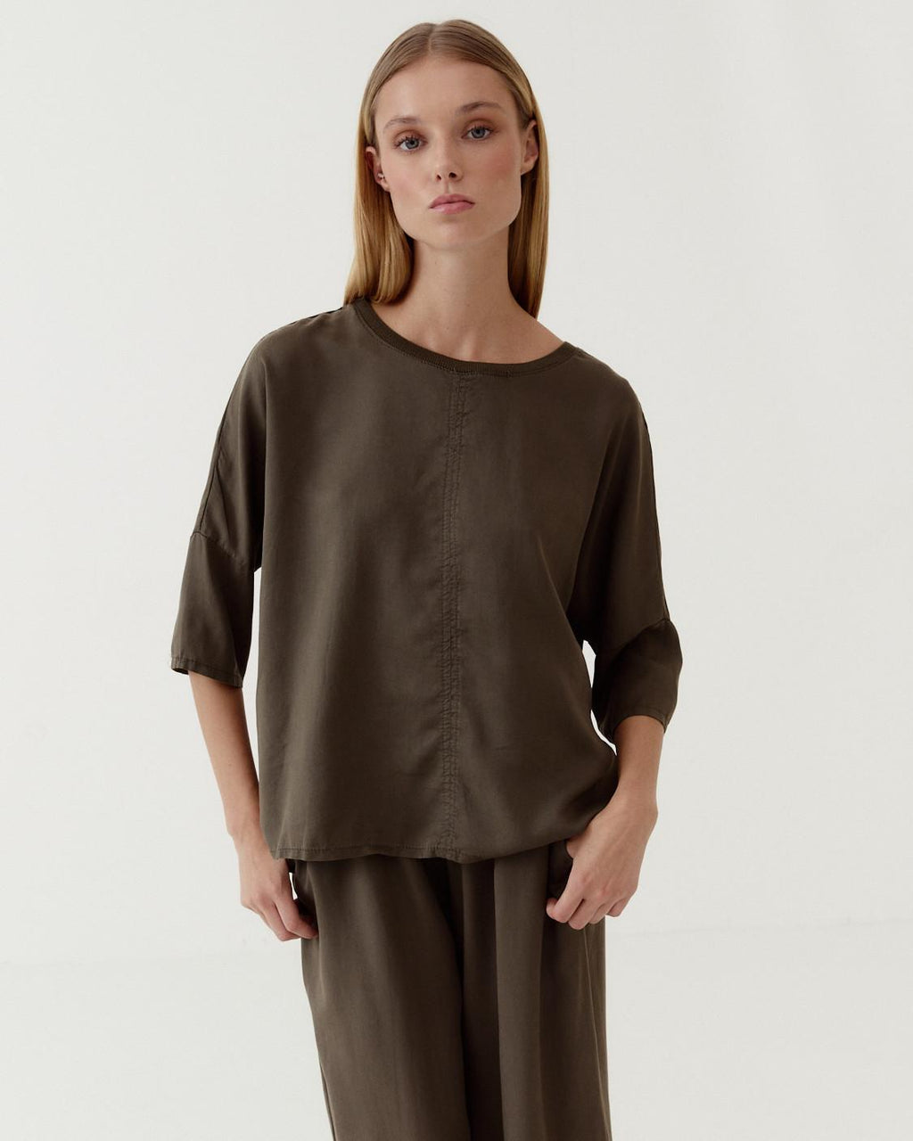 RIB CREW NECK T-SHIRT