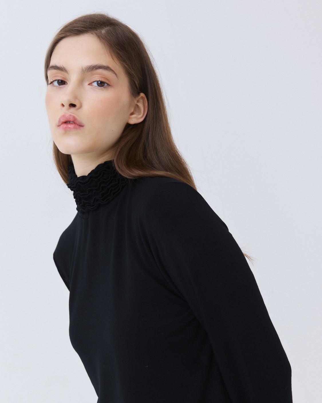 TURTLENECK SHIRT
