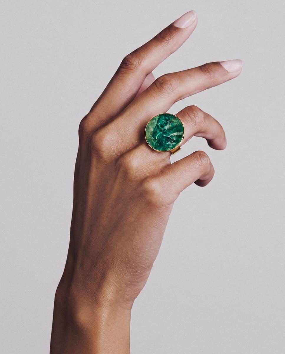 ANILLO CIRCULAR EFECTO PIEDRA
