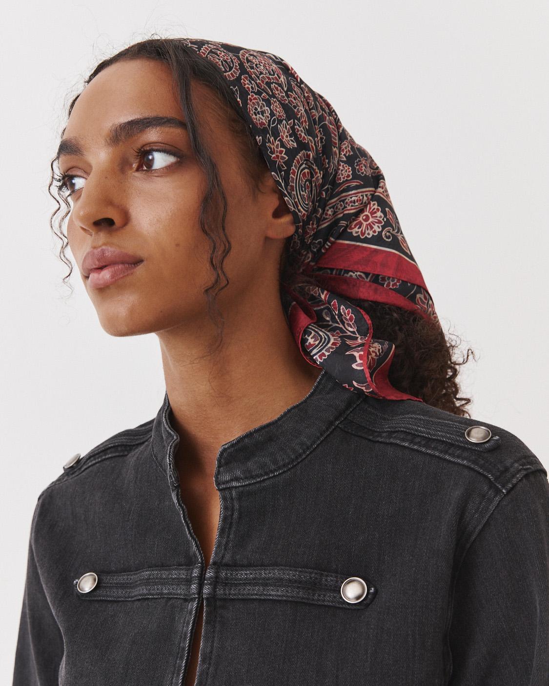 PAÑUELO ESTAMPADO PAISLEYS