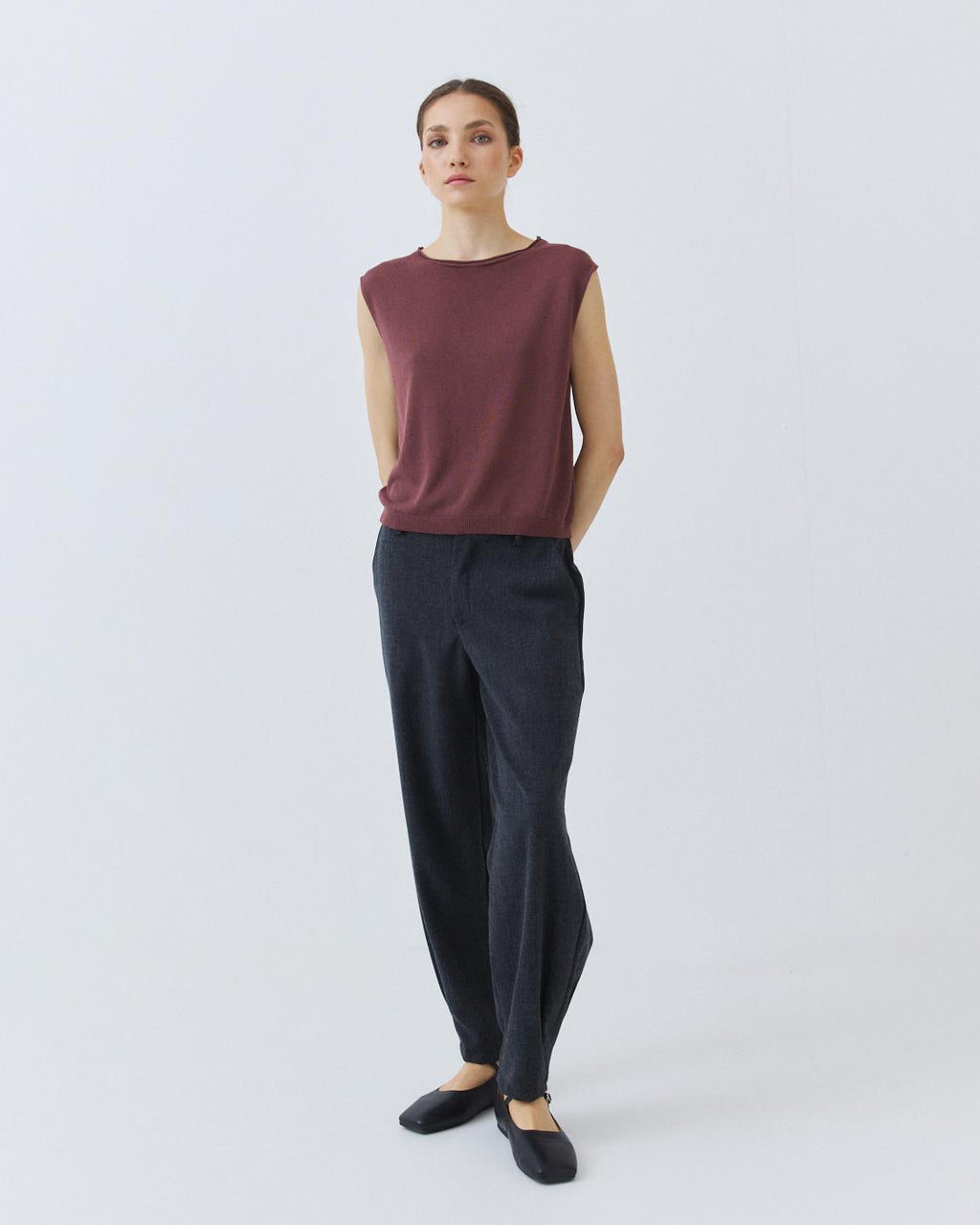 PANTALÓN CROPPED