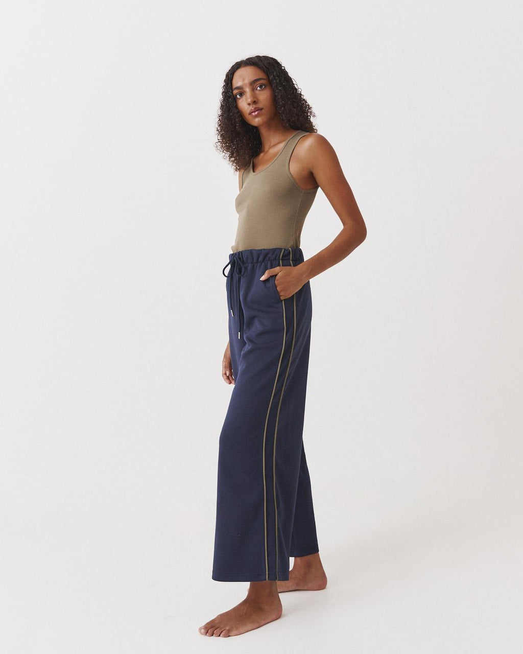 WIDE LEG PANTS