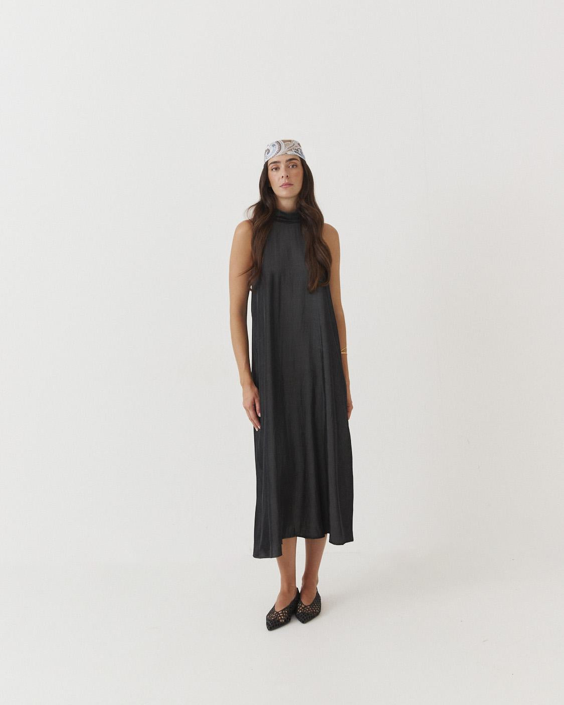 VESTIDO LARGO CUELLO HALTER