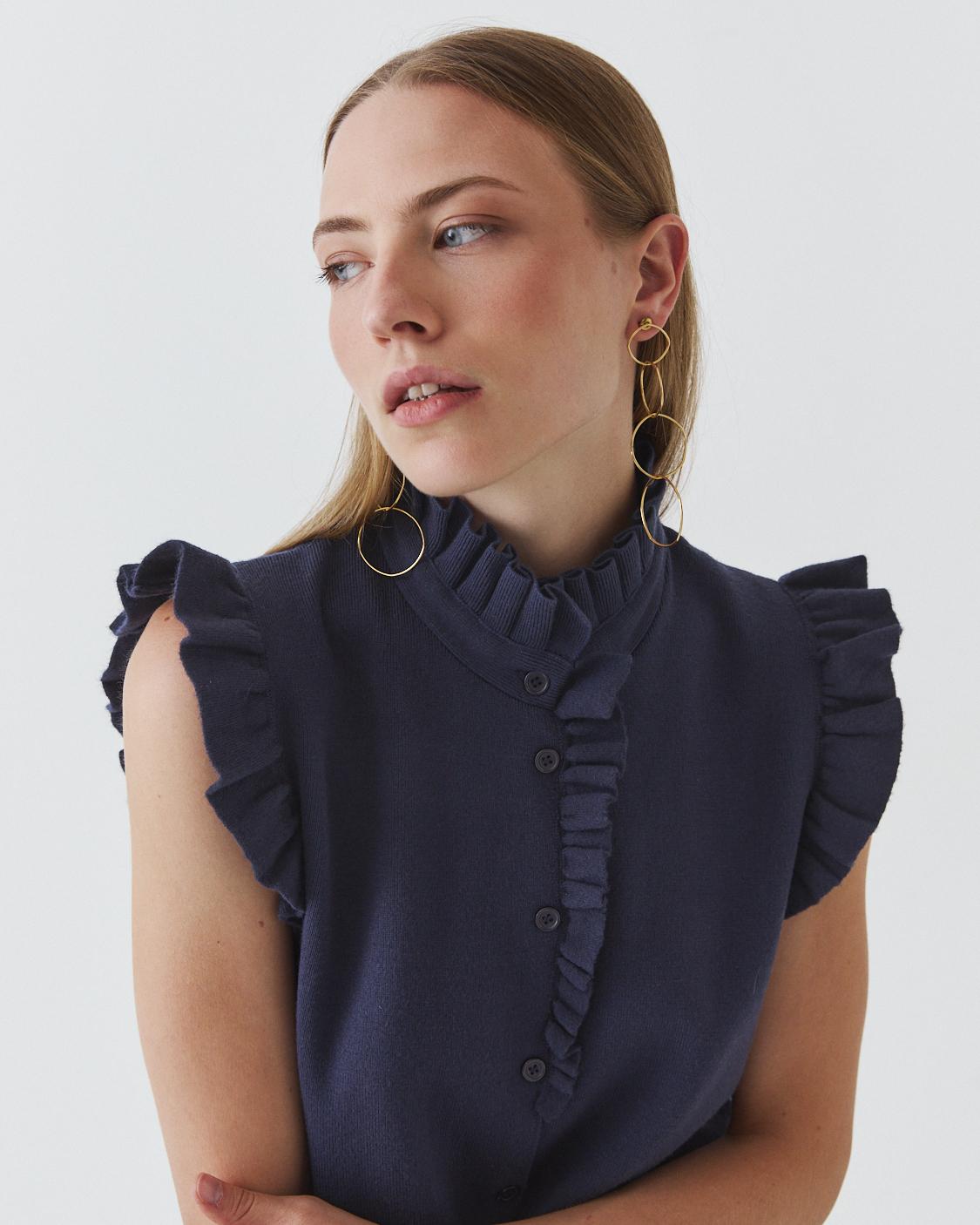 RUFFLED HIGH-NECK KNIT VEST