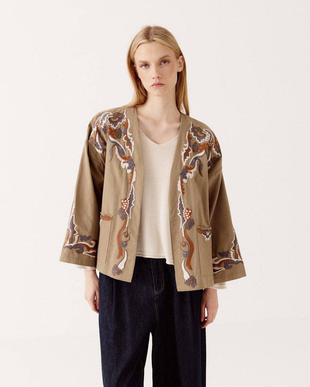 KIMONO BORDADOS BARROCO