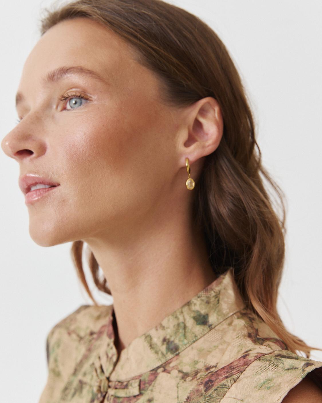 HANGING HOOP EARRINGS