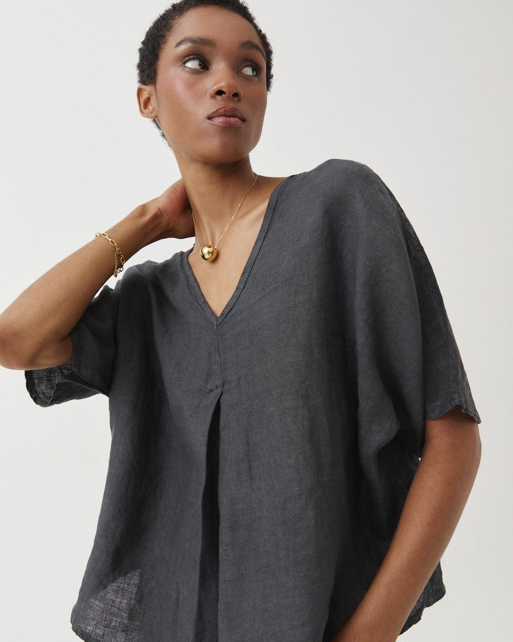 BLUSA LINO CUELLO V