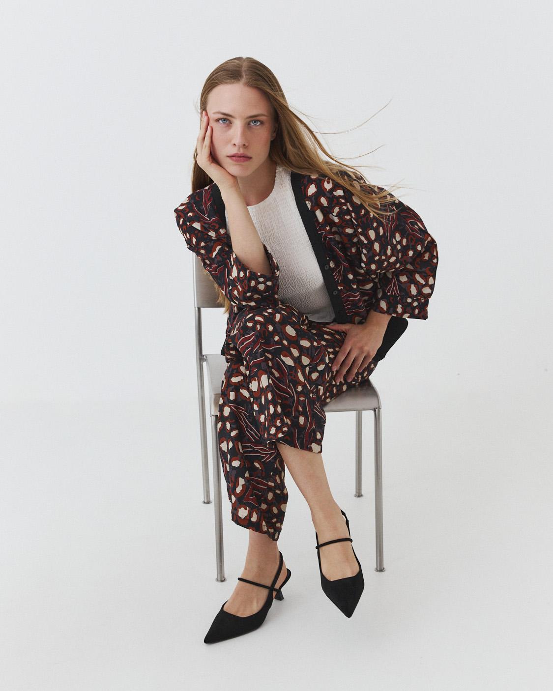 PRINTED FLOWY JACKET