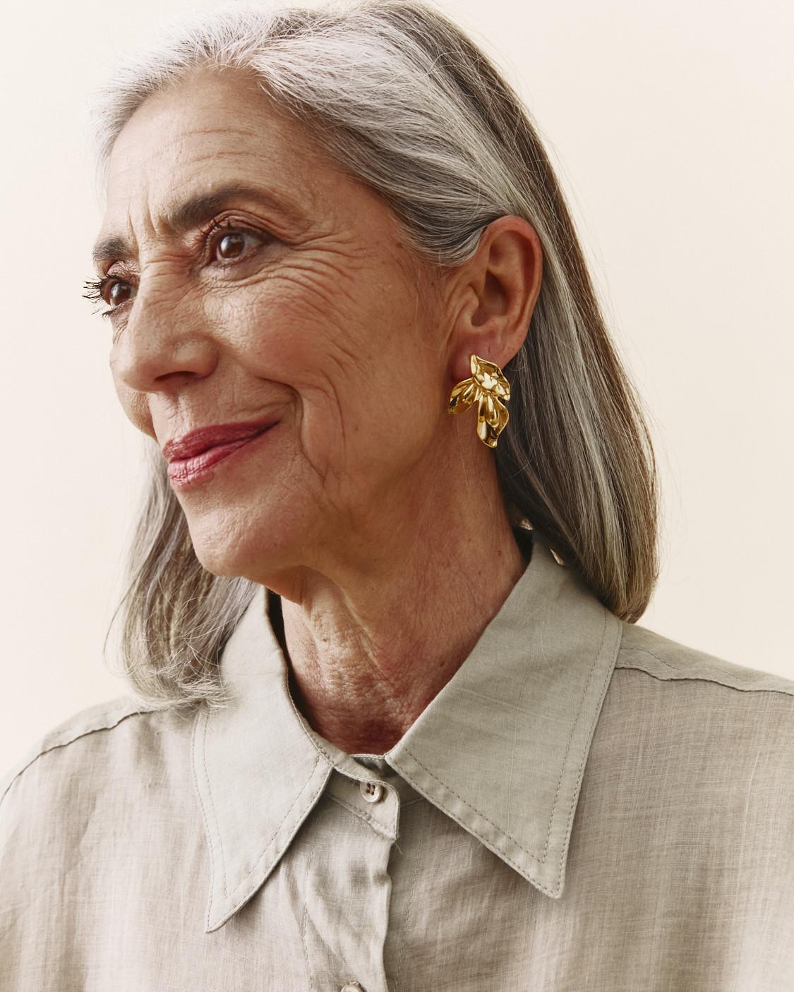 PENDIENTES HOJAS DORADOS