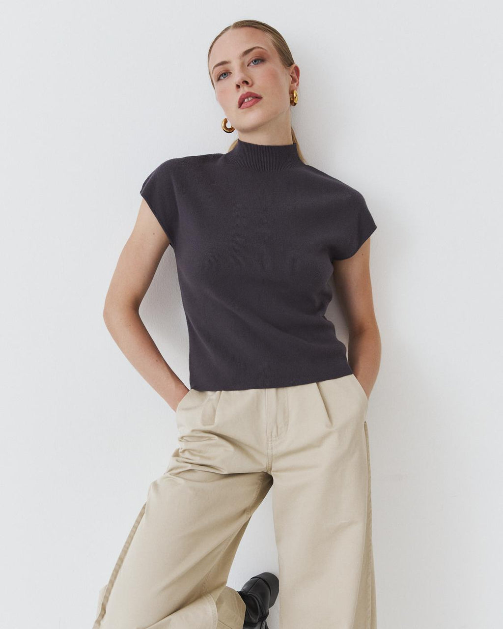 BASIC JAPANESE SLEEVE TOP
