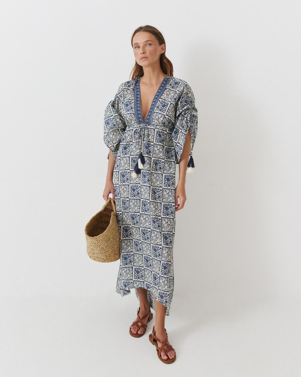 FLORAL KIMONO SLEEVE MAXI DRESS