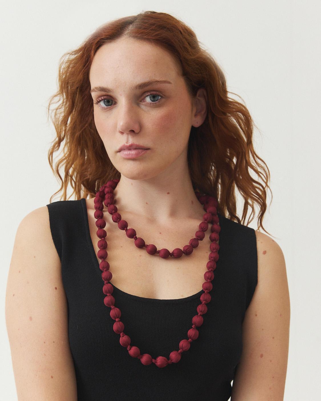 COLLAR LARGO BOLAS