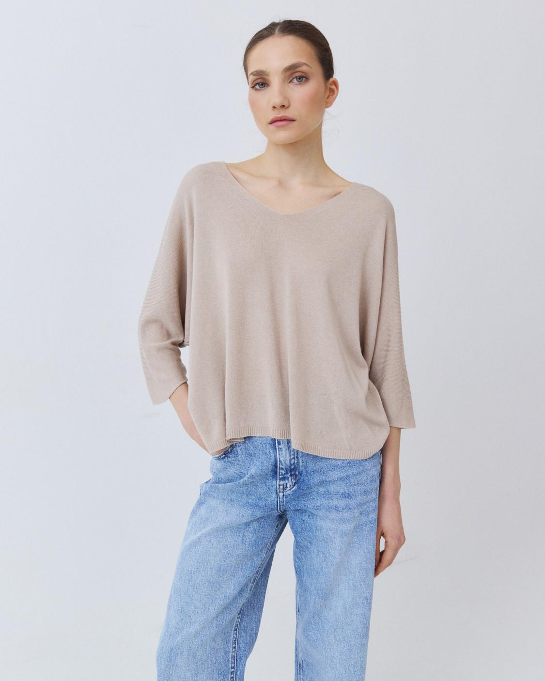 V-NECK KNIT SWEATER
