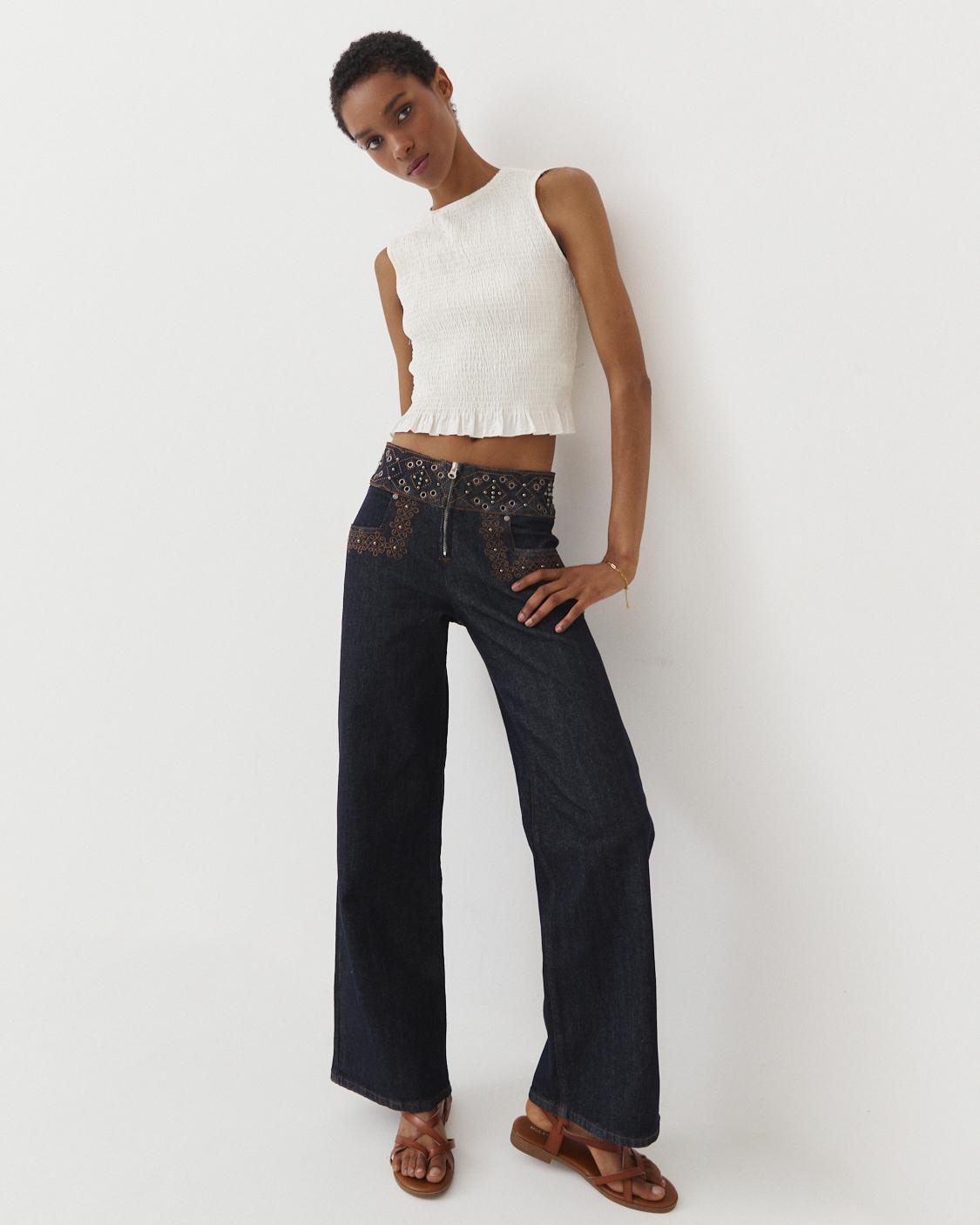 JEANS WIDE LEG BORDADOS EYELETS