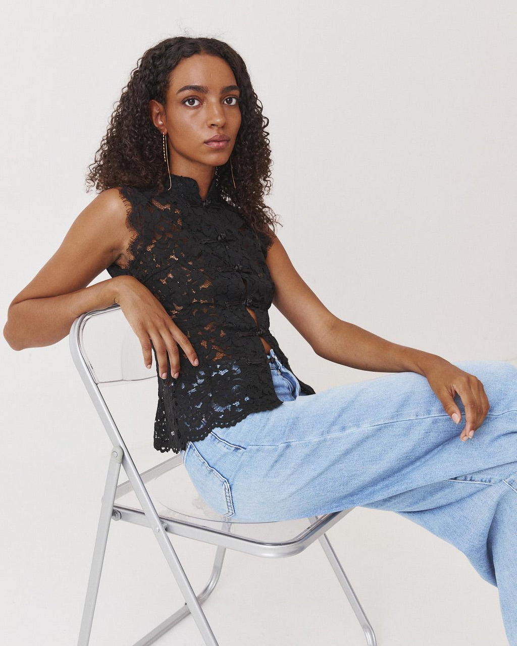 QIPAO LACE TOP